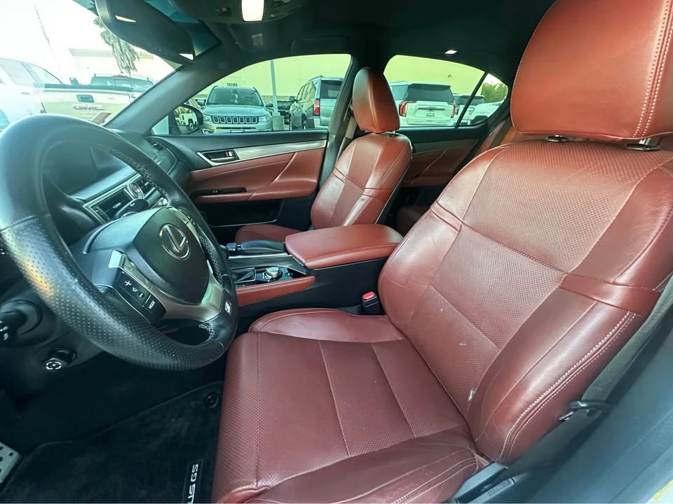 2015 Lexus GS 4th Gen - Image 4 of 8
