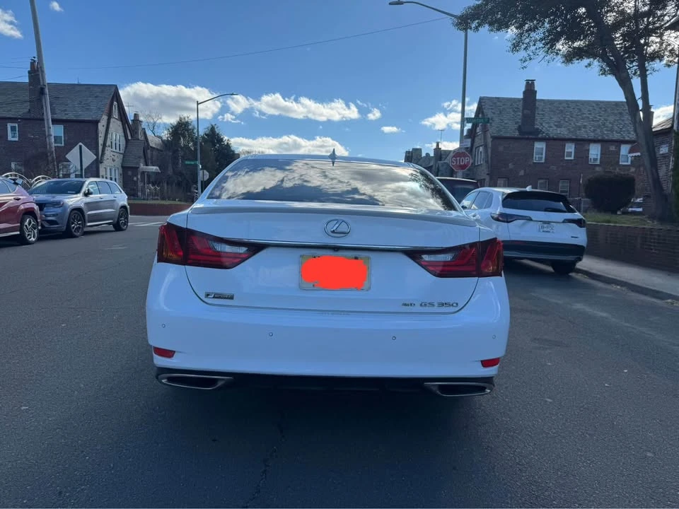 2015 Lexus GS 4th Gen - Image 12 of 12