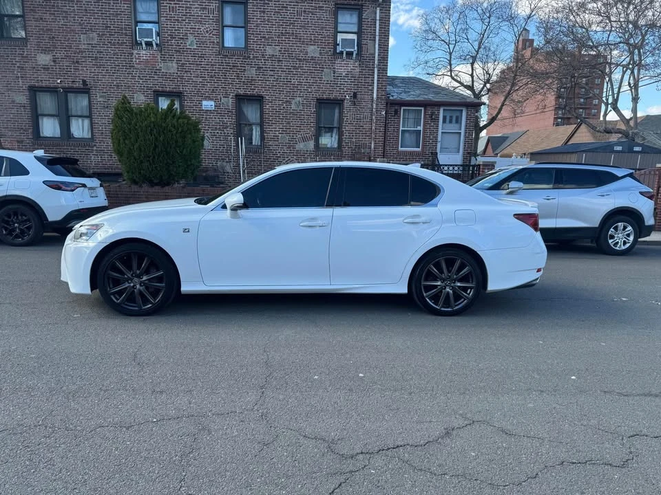 2015 Lexus GS 4th Gen - Image 3 of 12