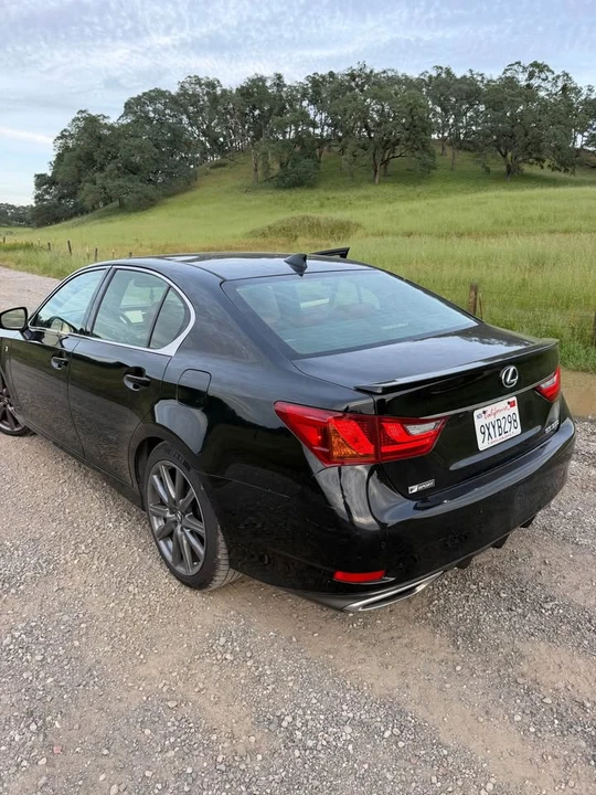 2015 Lexus GS 4th Gen - Image 12 of 19