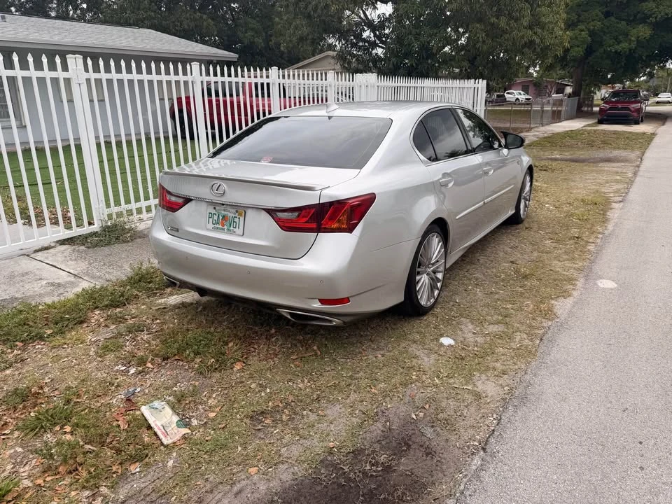 2015 Lexus GS 4th Gen - Image 4 of 14