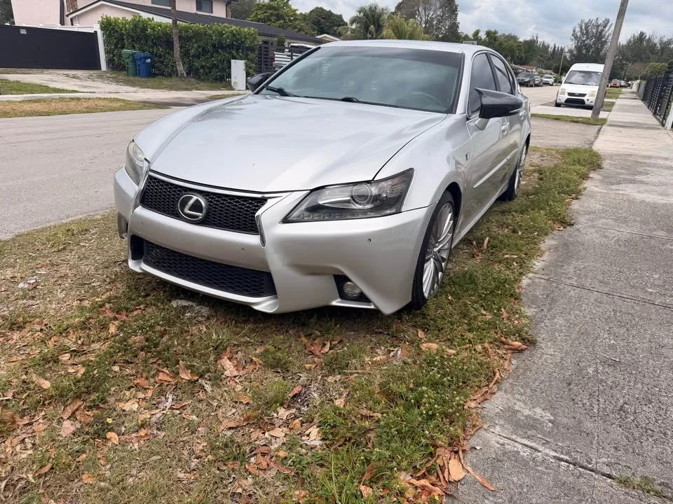 2015 Lexus GS 4th Gen - Image 2 of 14