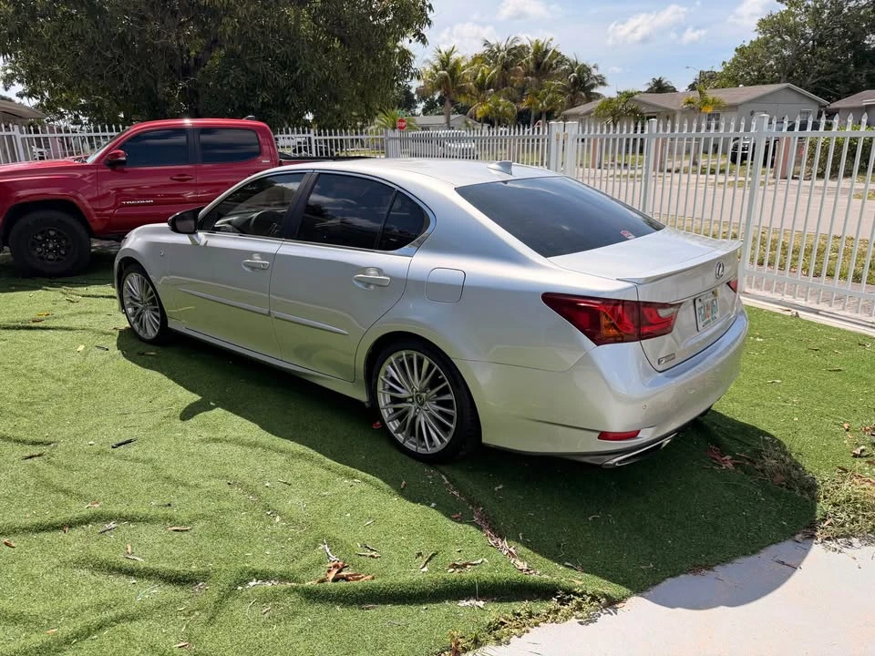 2015 Lexus GS 4th Gen - Image 9 of 14
