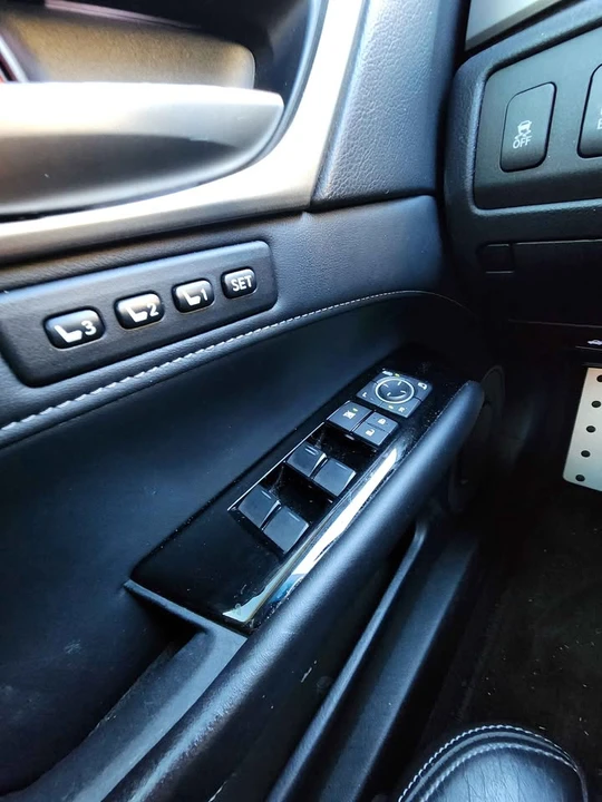2015 Lexus GS 4th Gen - Image 14 of 18