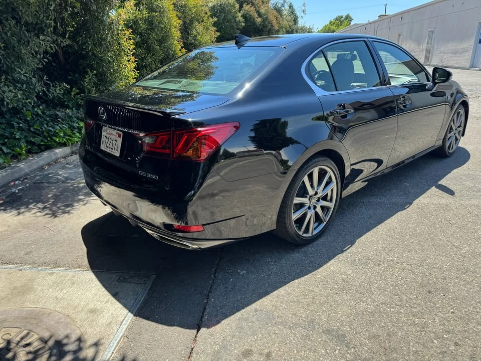 2015 Lexus GS 4th Gen - Image 8 of 16