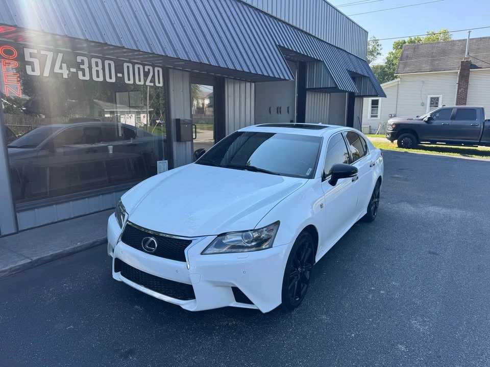 2015 Lexus GS 4th Gen - Image 2 of 9