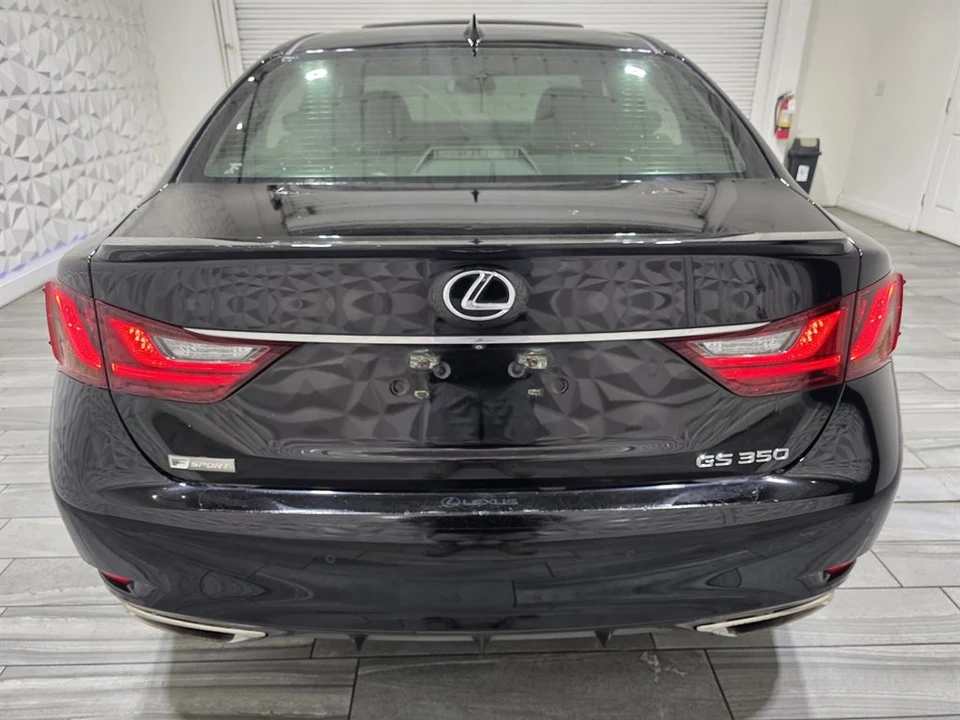 2015 Lexus GS 4th Gen - Image 9 of 19