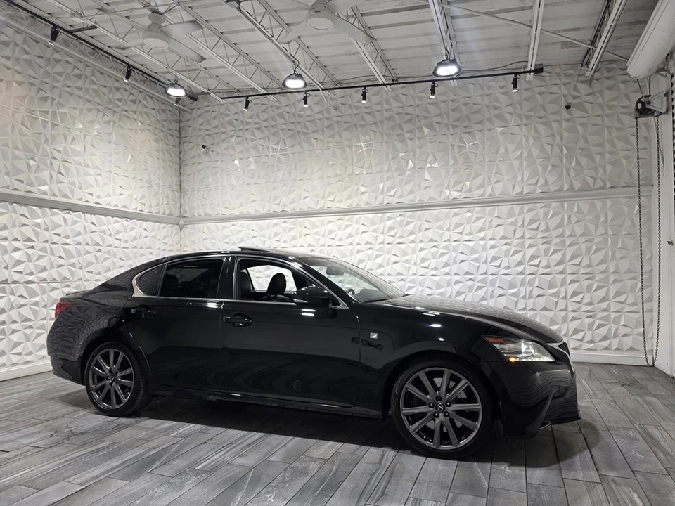 2015 Lexus GS 4th Gen - Image 2 of 19