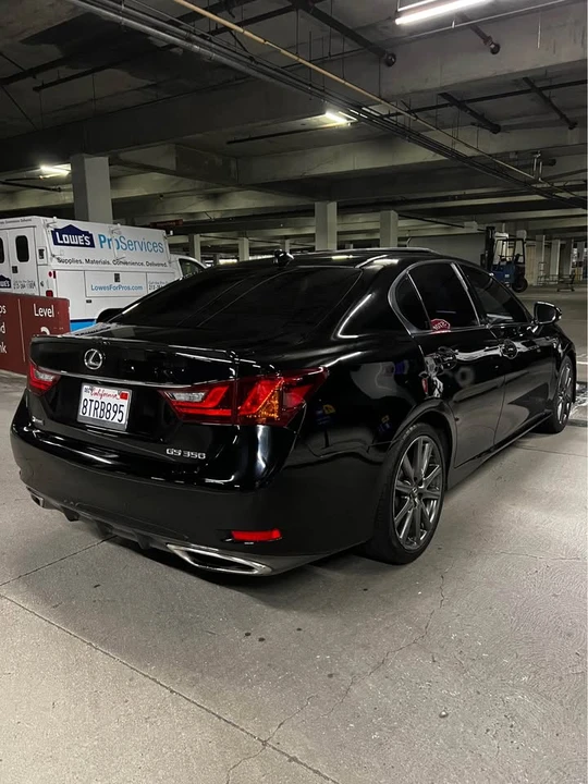 2015 Lexus GS 4th Gen - Image 12 of 17