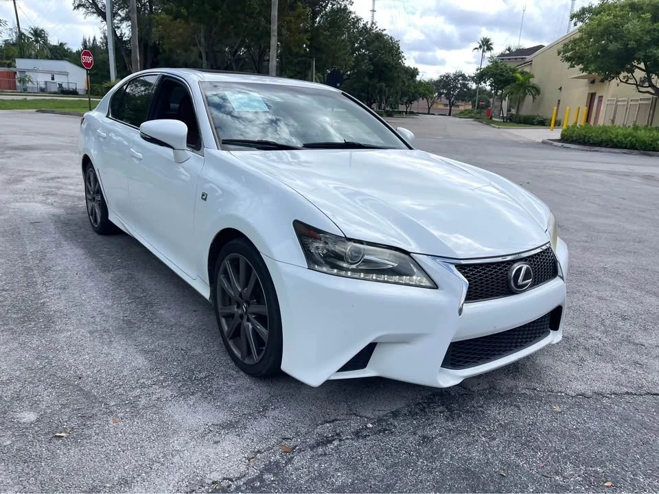 2015 Lexus GS 4th Gen - Image 3 of 16