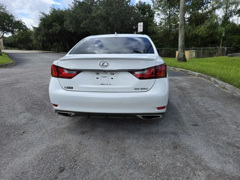 2015 Lexus GS 4th Gen - Image 5 of 16