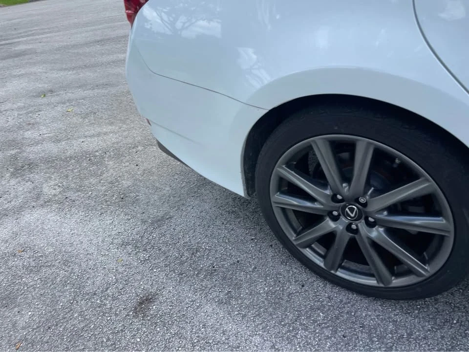 2015 Lexus GS 4th Gen - Image 10 of 16