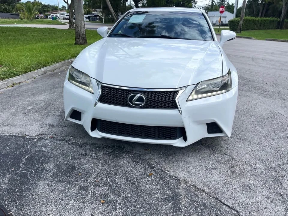 2015 Lexus GS 4th Gen - Image 2 of 16