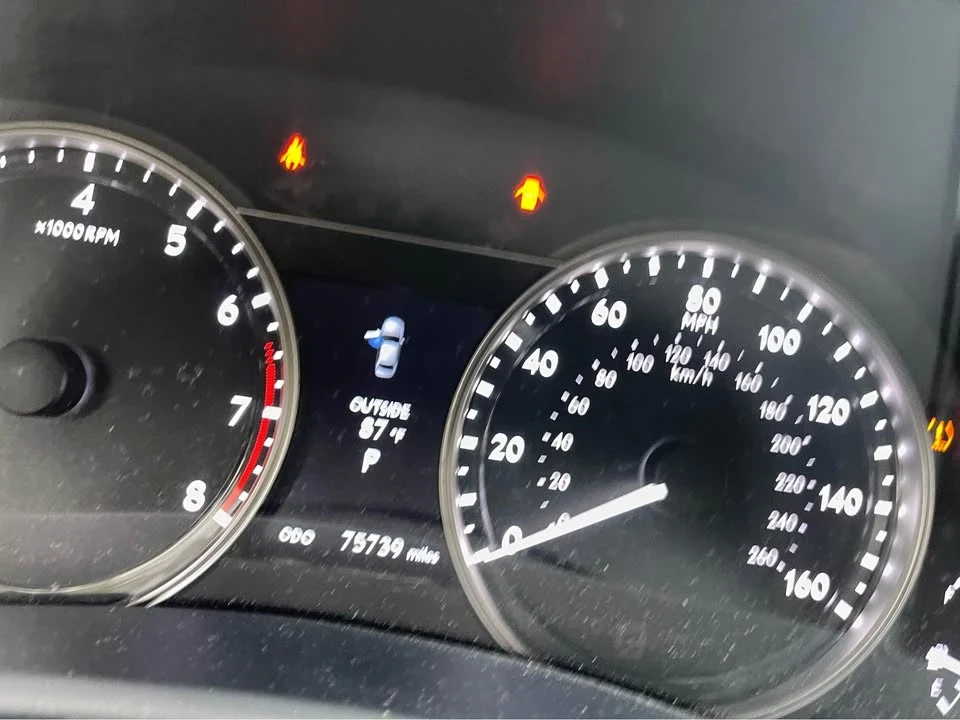 2015 Lexus GS 4th Gen - Image 12 of 16