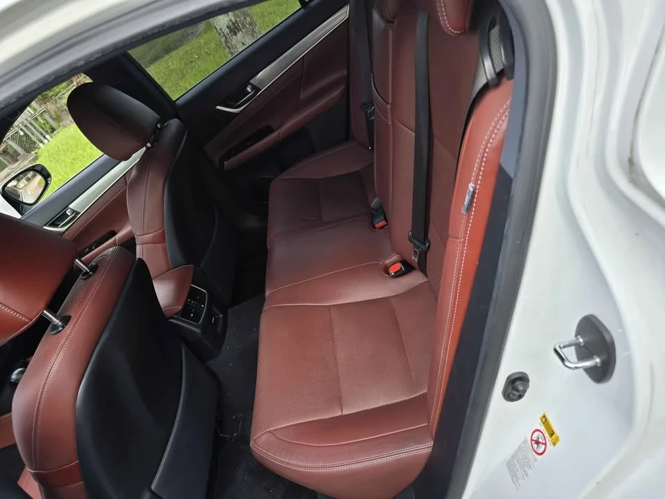 2015 Lexus GS 4th Gen - Image 16 of 16