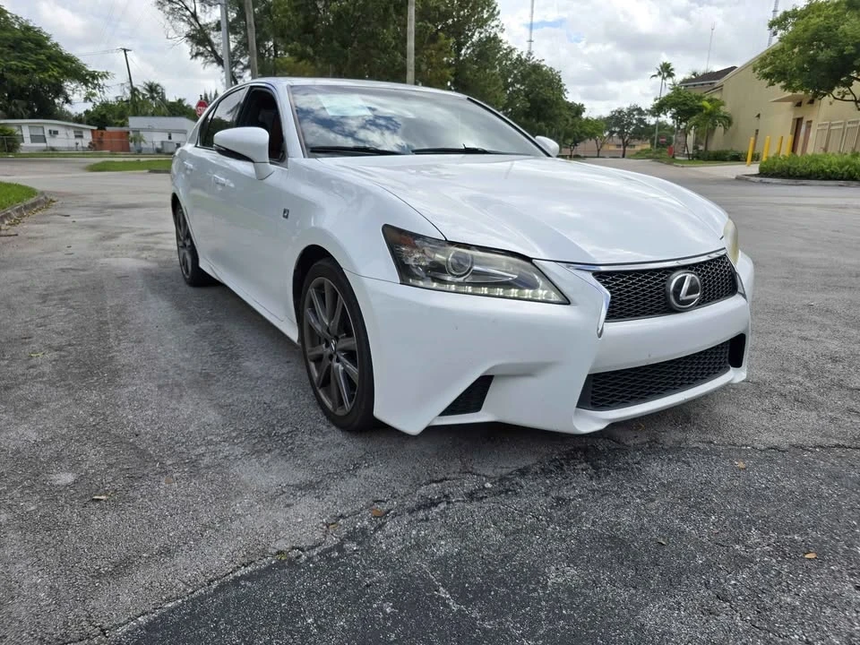 2015 Lexus GS 4th Gen - Image 3 of 16