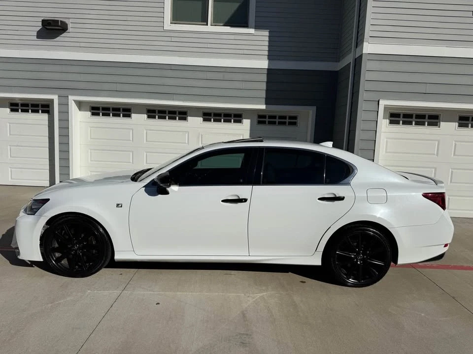 2015 Lexus GS 4th Gen - Image 7 of 17