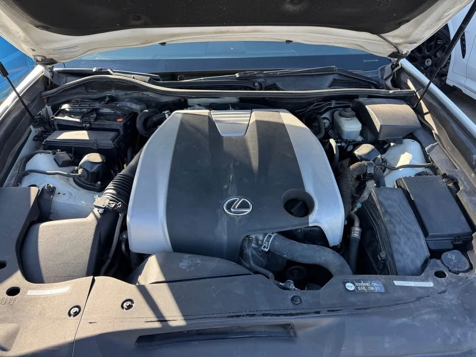 2015 Lexus GS 4th Gen - Image 17 of 17