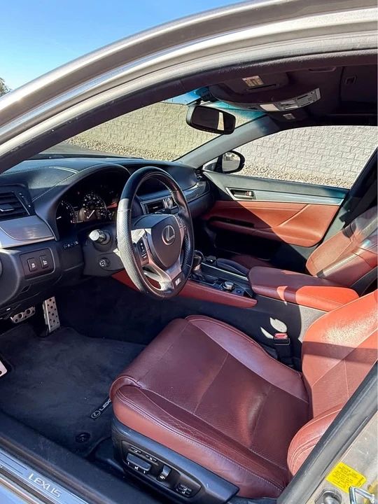 2015 Lexus GS 4th Gen - Image 13 of 15