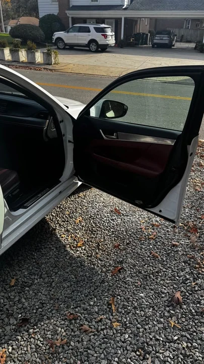 2015 Lexus GS 4th Gen - Image 11 of 13