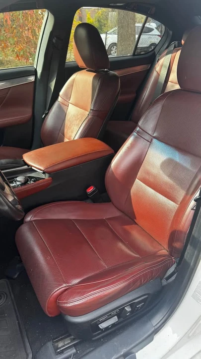 2015 Lexus GS 4th Gen - Image 10 of 13