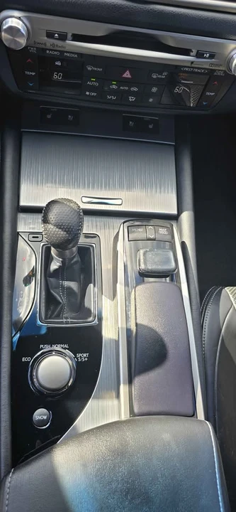 2015 Lexus GS F 4th Gen - Image 14 of 15