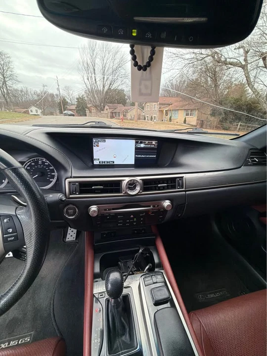 2015 Lexus GS 4th Gen - Image 15 of 17