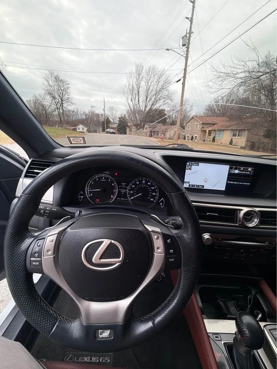 2015 Lexus GS 4th Gen - Image 13 of 17