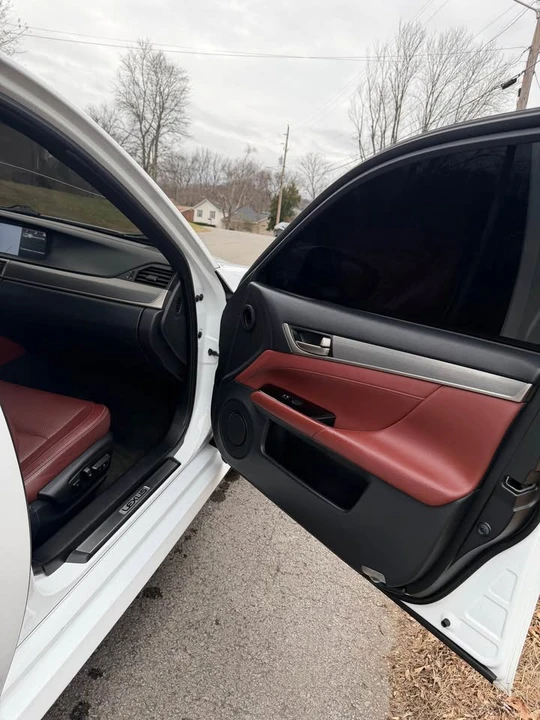 2015 Lexus GS 4th Gen - Image 9 of 17