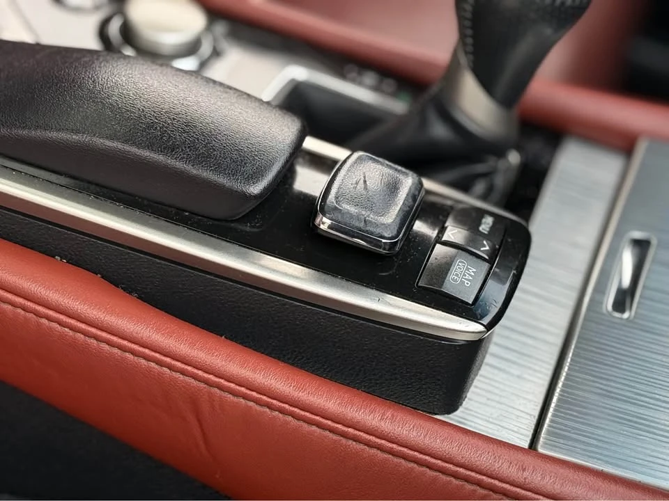 2015 Lexus GS 4th Gen - Image 15 of 20