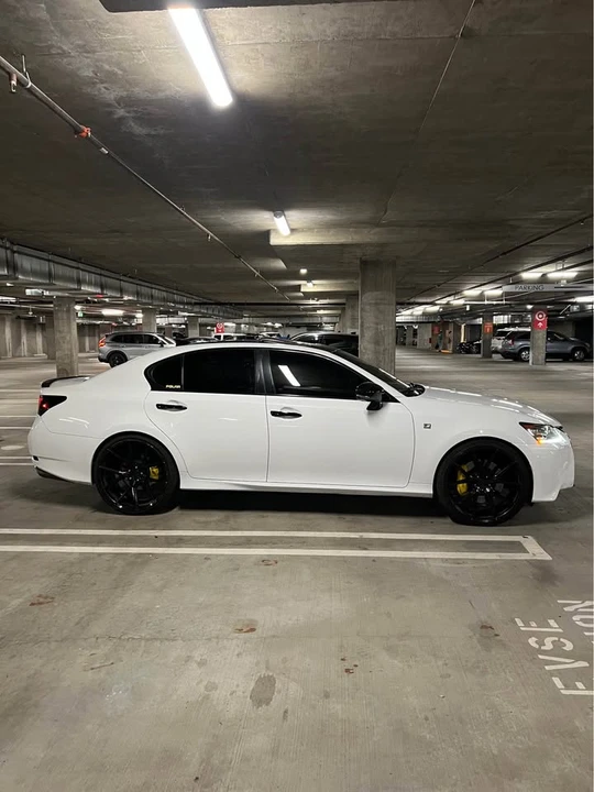 2015 Lexus GS 4th Gen - Image 11 of 20