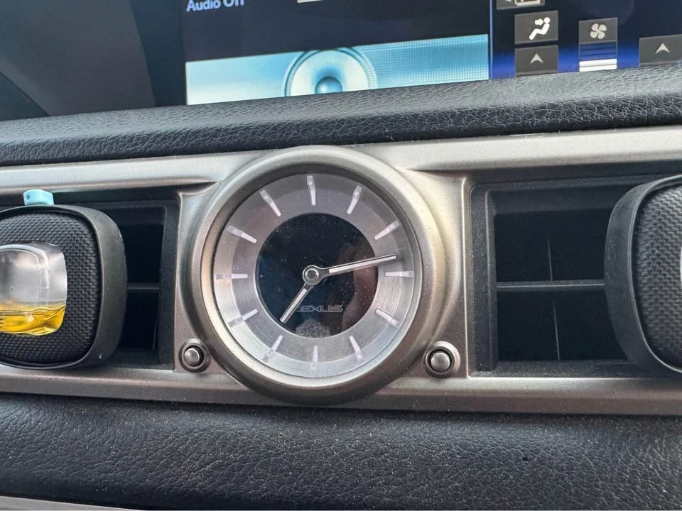 2015 Lexus GS 4th Gen - Image 19 of 19