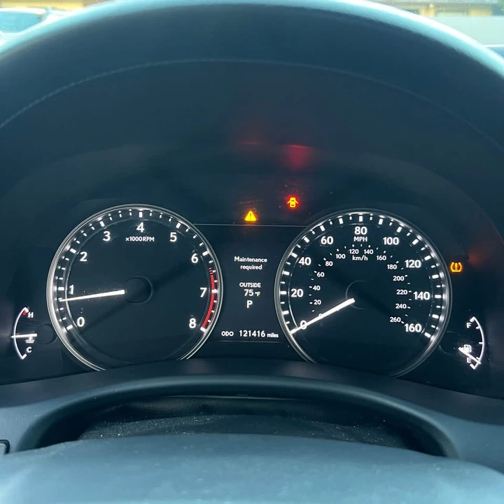2015 Lexus GS 4th Gen - Image 10 of 10
