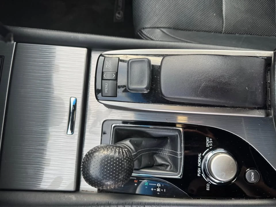 2015 Lexus GS 4th Gen - Image 15 of 19