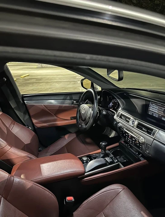 2015 Lexus GS 4th Gen - Image 7 of 9