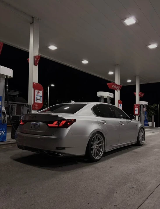 2015 Lexus GS 4th Gen - Image 2 of 9