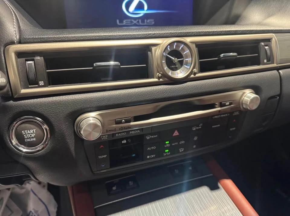 2015 Lexus GS 4th Gen - Image 6 of 7