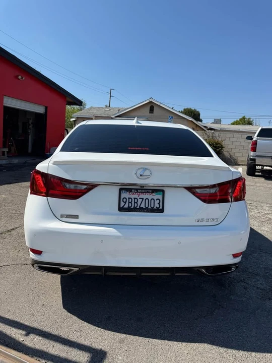 2015 Lexus GS 4th Gen - Image 5 of 14