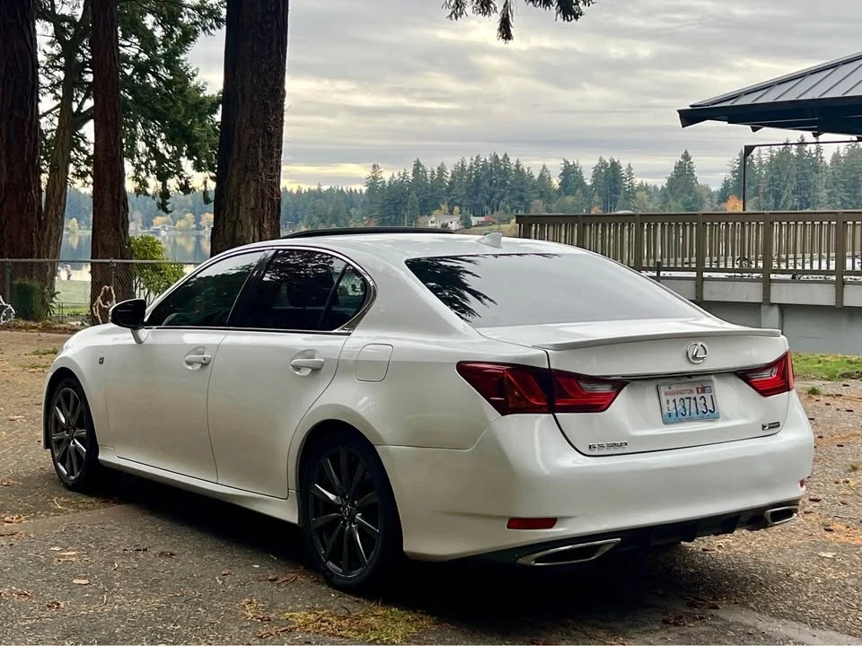 2015 Lexus GS 4th Gen - Image 6 of 17