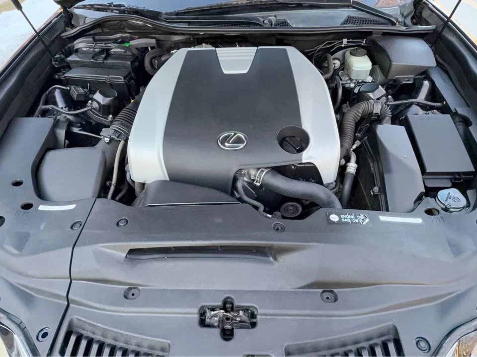 2015 Lexus GS 4th Gen - Image 19 of 19
