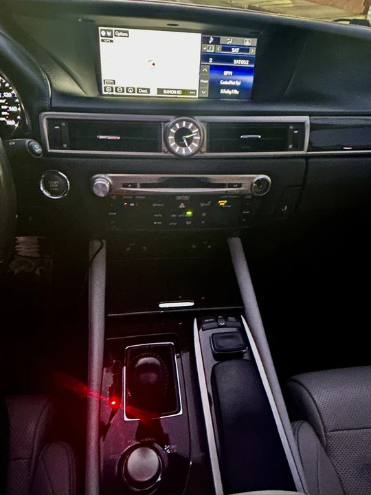 2015 Lexus GS 4th Gen - Image 11 of 19