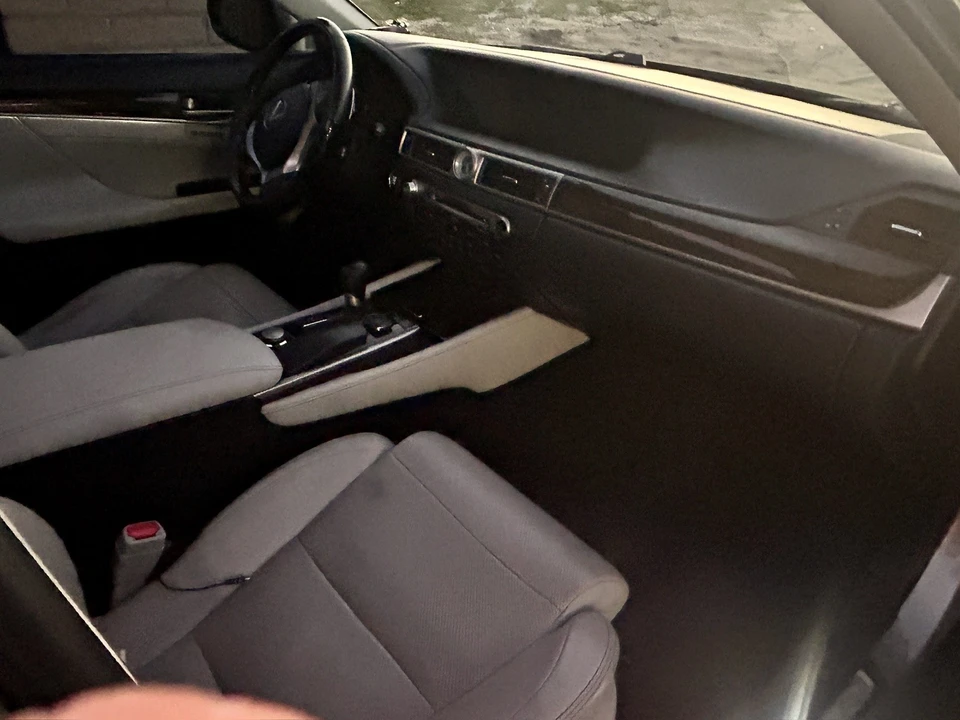 2015 Lexus GS 4th Gen - Image 9 of 19