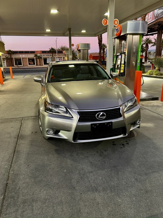 2015 Lexus GS 4th Gen - Image 2 of 19
