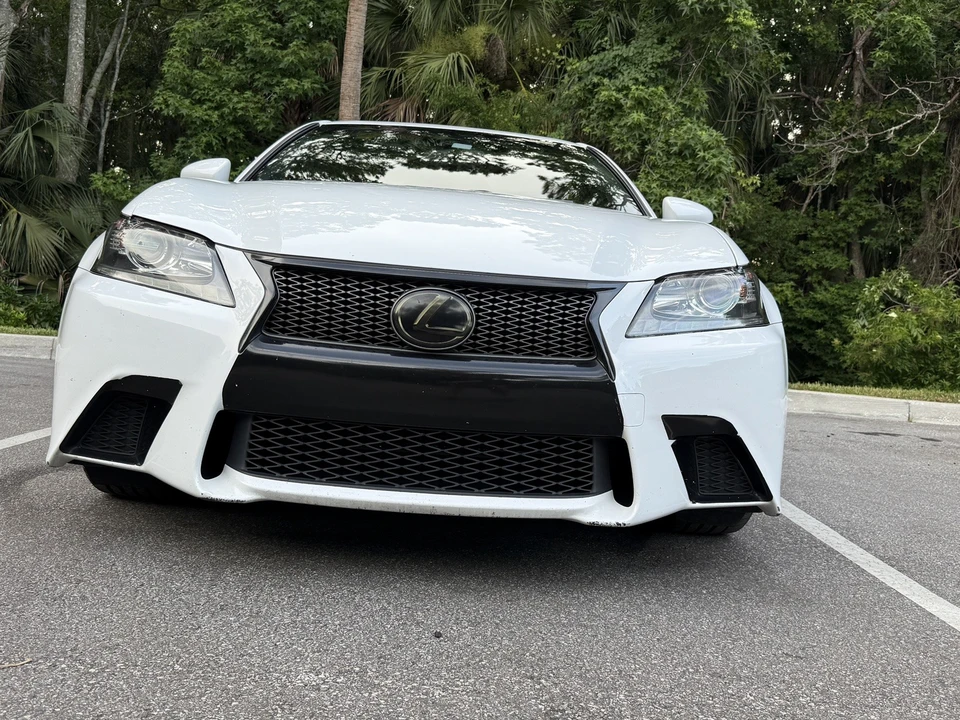 2015 Lexus GS 4th Gen - Image 30 of 31
