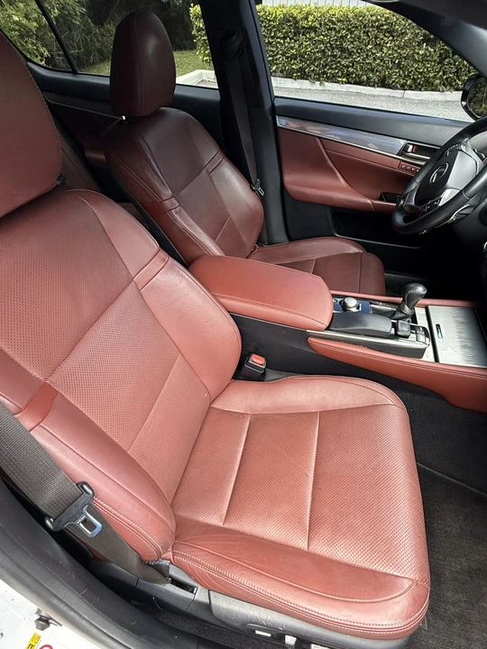 2015 Lexus GS 4th Gen - Image 22 of 31