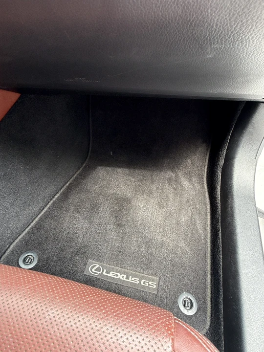 2015 Lexus GS 4th Gen - Image 9 of 31