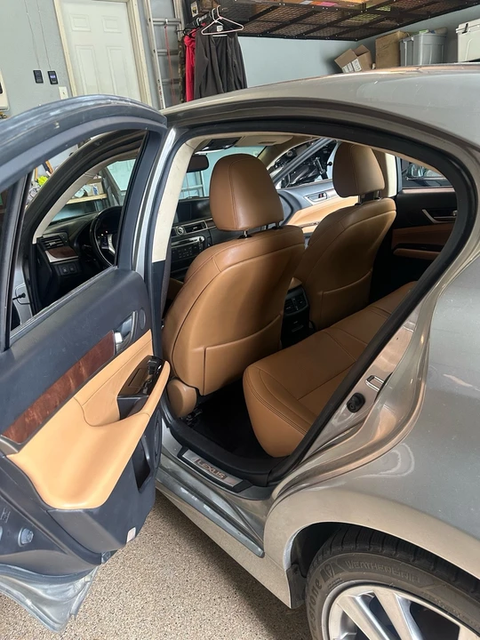 2015 Lexus GS 4th Gen - Image 26 of 31