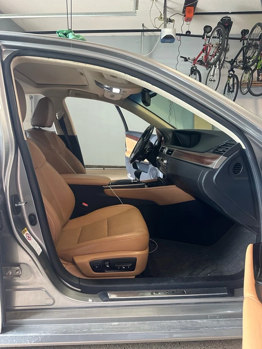 2015 Lexus GS 4th Gen - Image 19 of 31
