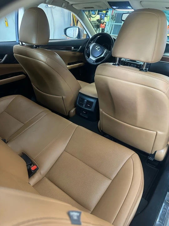 2015 Lexus GS 4th Gen - Image 29 of 31