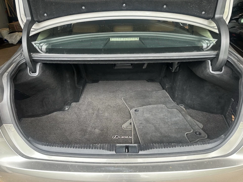 2015 Lexus GS 4th Gen - Image 27 of 31